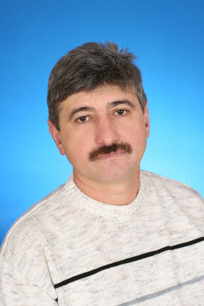 Хайров Станислав Григорьевич.